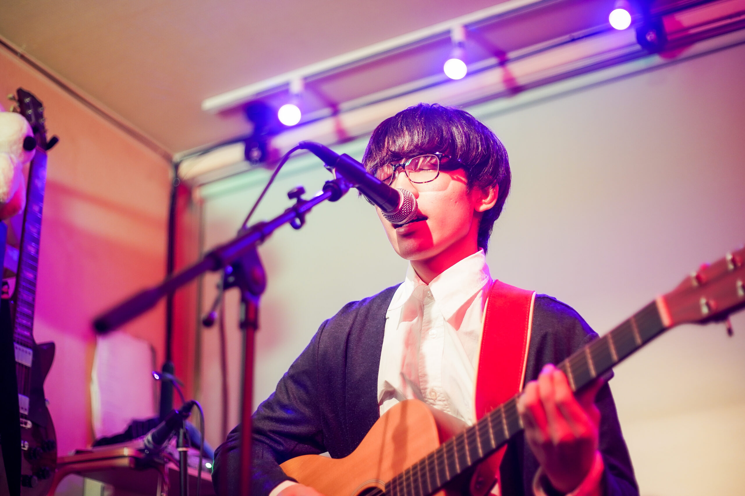 音程や声に自信がなくボーカルレッスンに不安を感じている初心者の方