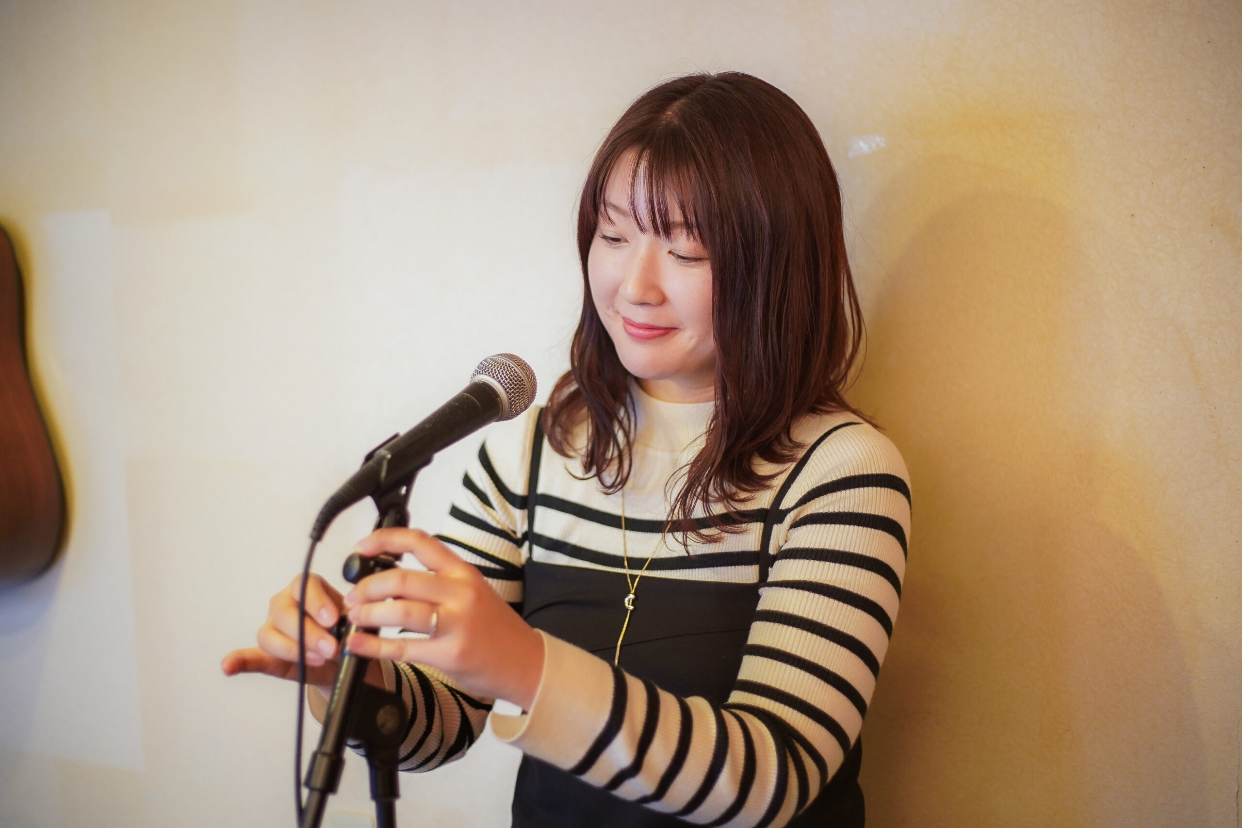 歌が苦手な初心者向けのボーカルレッスン風景